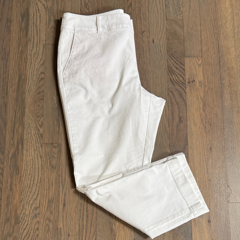 Loft Outle Women's White Chinos Pants size 12P